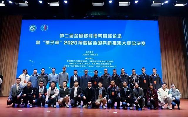 寧讓台積電兩三年內獨大，為何陳立武決定放棄 Intel 18A 轉攻 14A？